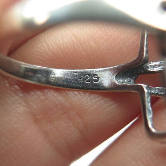 925 Sterling Silver Vintage Real Emerald-Cut Shaped Blue Topaz Ring Size 8 - Picture 7 of 9